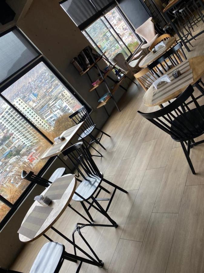 Hotel Hub 3*
