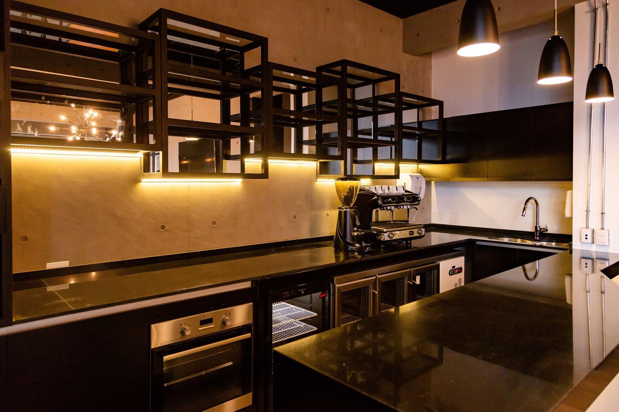 Hotel Hub 3*